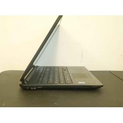 Toshiba Satellite C55t-B5349 Touchscreen Laptop i3 4GB RAM 500GB HDD