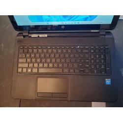 HP Touchsmart 15-f010wm 8GB/256GB Windows 11 Home